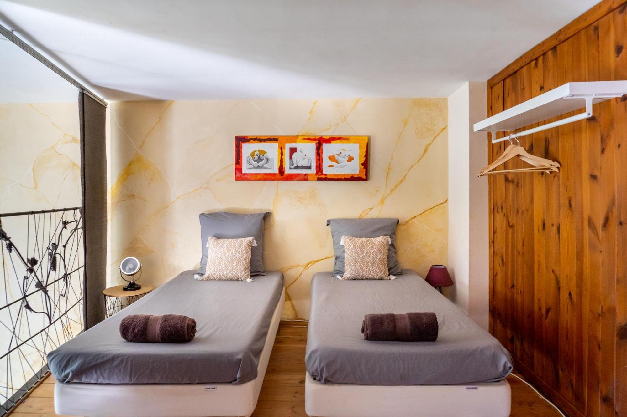 Willa Ultimate Relaxation For Family Or Group At Renowned Couvent Des Ursulines, A Tranquil Escape In Historic Pézenas Pokój zdjęcie