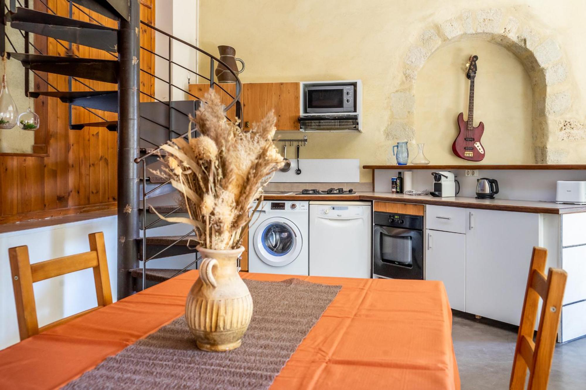 Willa Ultimate Relaxation For Family Or Group At Renowned Couvent Des Ursulines, A Tranquil Escape In Historic Pézenas Pokój zdjęcie